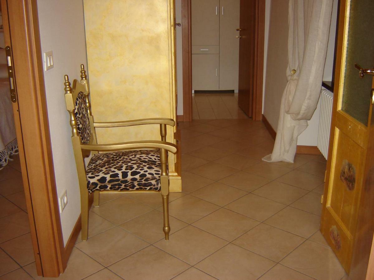 Casa Del Sole Appartamento N° 2 White And Gold Room Gavardo Εξωτερικό φωτογραφία