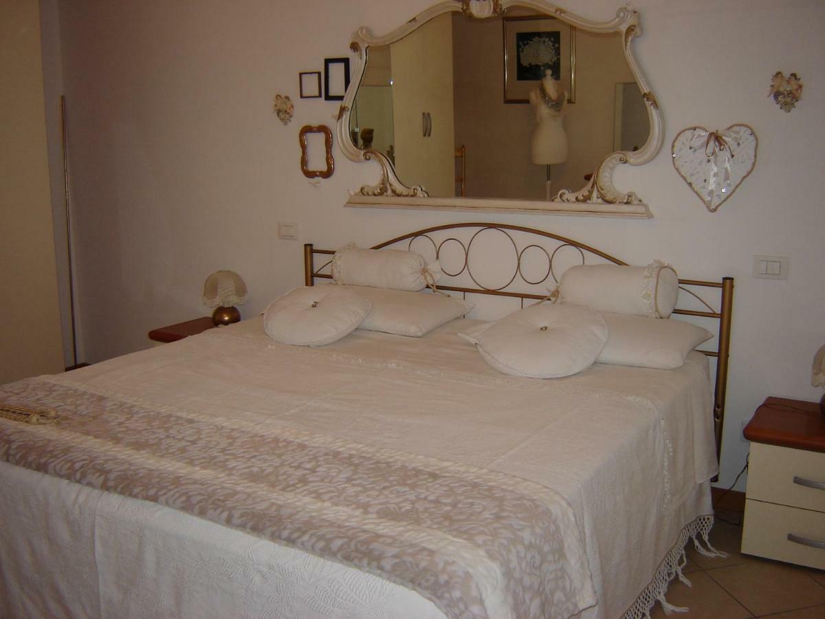 Casa Del Sole Appartamento N° 2 White And Gold Room Gavardo Εξωτερικό φωτογραφία