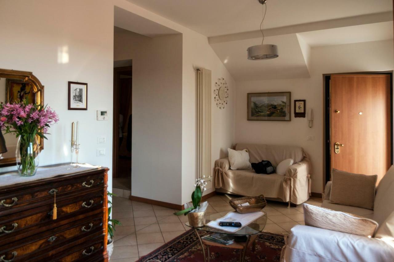 Casa Del Sole Appartamento N° 2 White And Gold Room Gavardo Εξωτερικό φωτογραφία