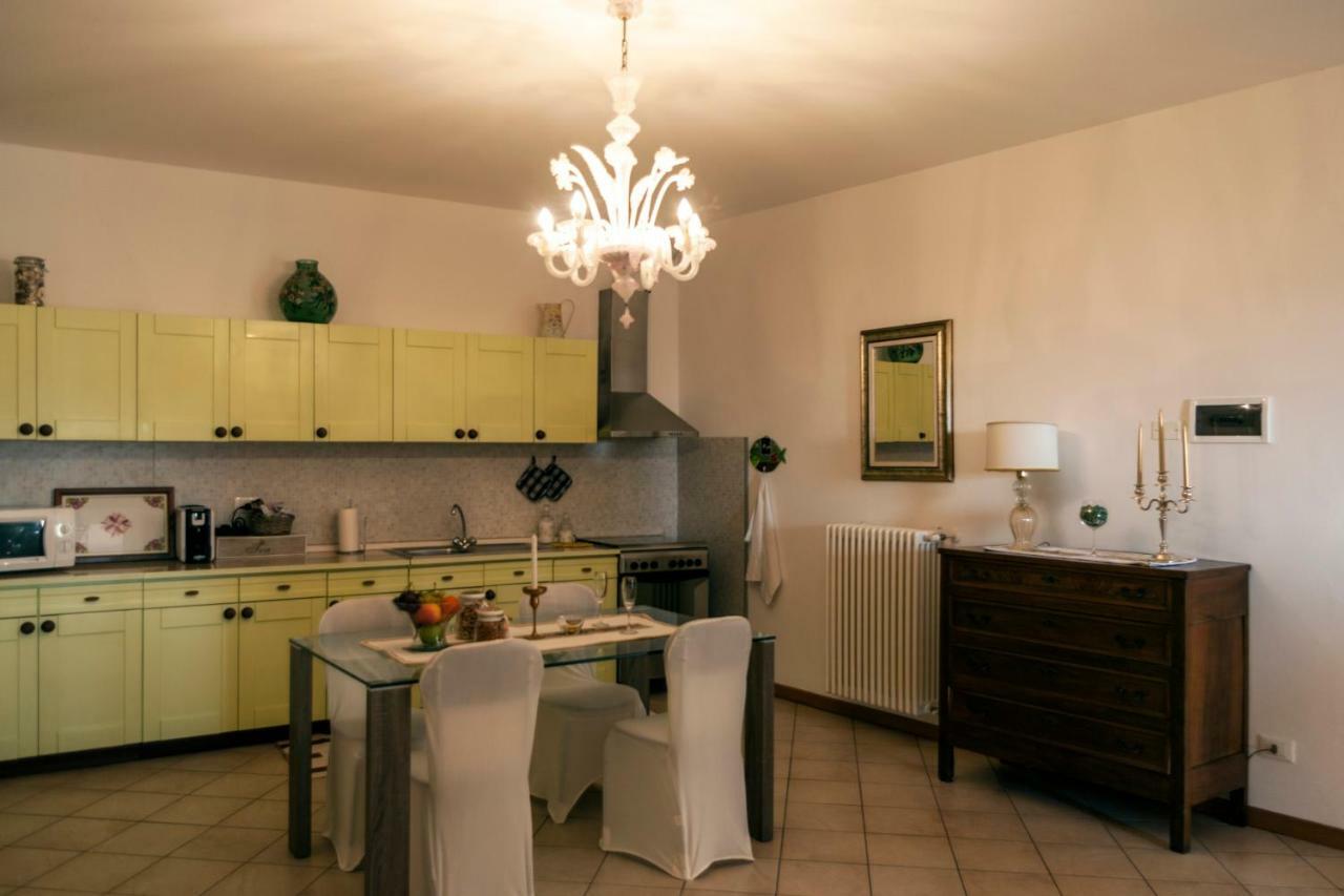 Casa Del Sole Appartamento N° 2 White And Gold Room Gavardo Εξωτερικό φωτογραφία
