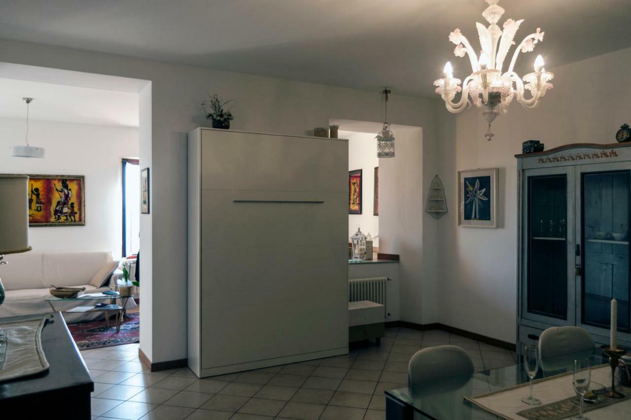 Casa Del Sole Appartamento N° 2 White And Gold Room Gavardo Εξωτερικό φωτογραφία