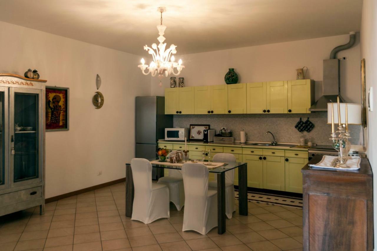 Casa Del Sole Appartamento N° 2 White And Gold Room Gavardo Εξωτερικό φωτογραφία